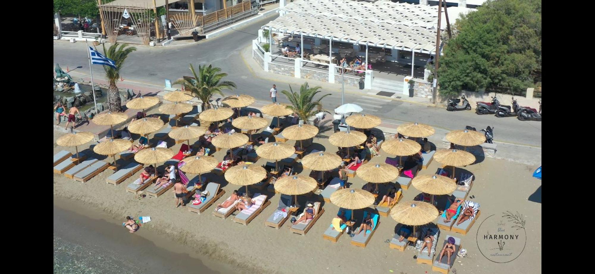 Blue Harmony Hotel Kini Екстериор снимка