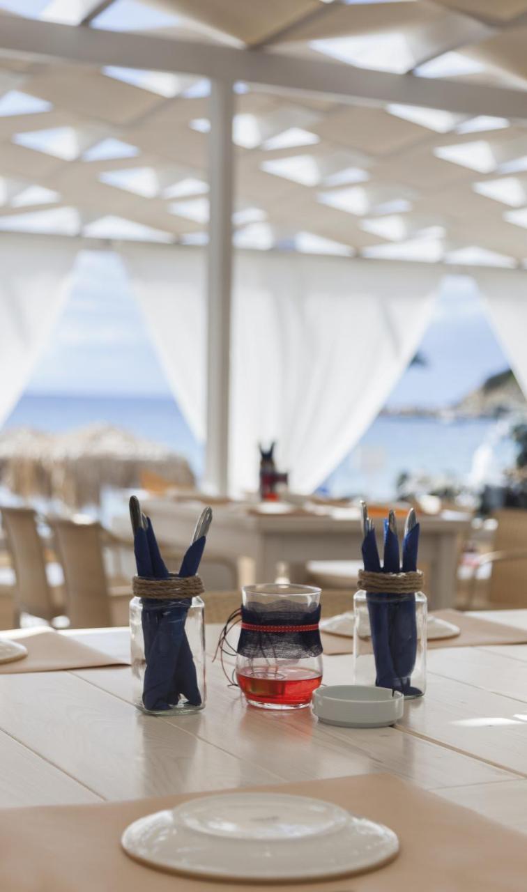Blue Harmony Hotel Kini Екстериор снимка