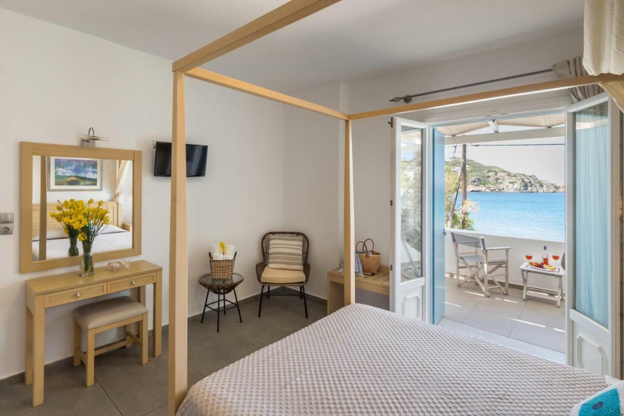 Blue Harmony Hotel Kini Екстериор снимка